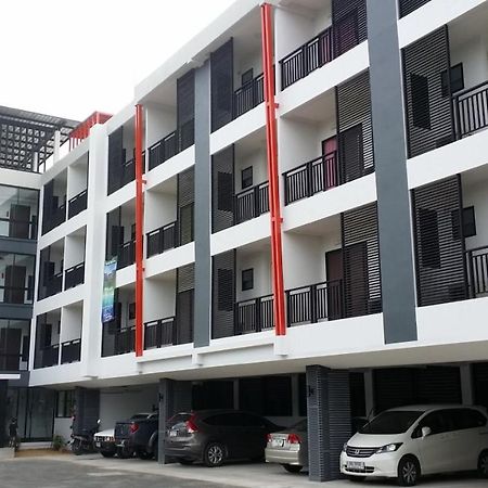 Kp Place Lop Buri Extérieur photo